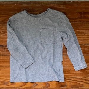 Cat & Jack Gray and white striped T-shirt with pockets